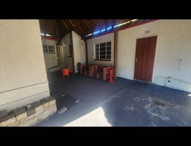 3 BEDROOM HOUSE FOR SALE IN VANDERBIJLPARK SW 1
